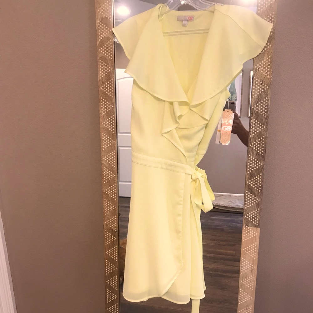 Gianni Bini yellow dress
